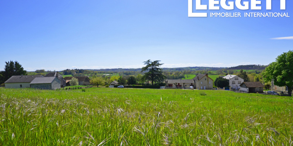 terrain à BADEFOLS D ANS (24390)