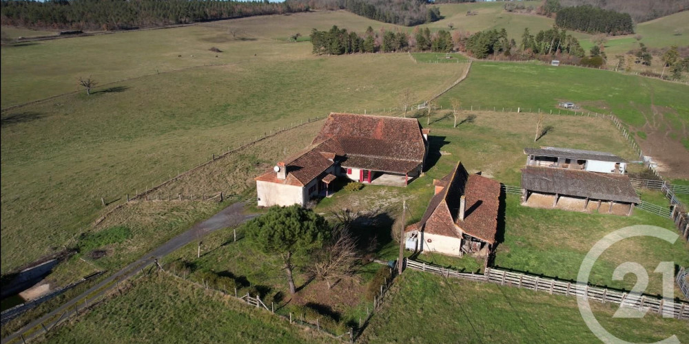 maison à PERIGUEUX (24000)