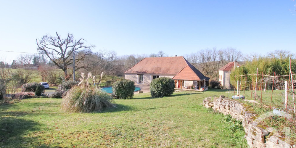 maison à PERIGUEUX (24000)