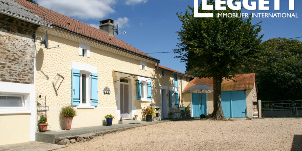 maison à CHALAIS (24800)